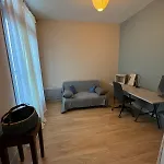 Bright, Spacious A Stone's Throw From Les Halles Sète
