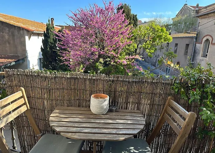 Bright, Spacious A Stone's Throw From Les Halles شقة سُت